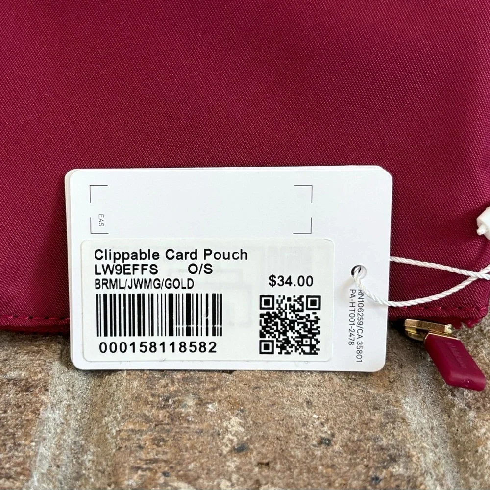 NWT Lululemon Clippable Card Pouch In Berry Rumble/Jewelled Magenta/Gold
